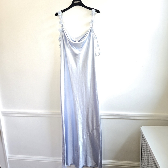 New Caroline Constas 3-D Flower Applique Trim Straps Satin Maxi Dress Pale Blue - Picture 7 of 12